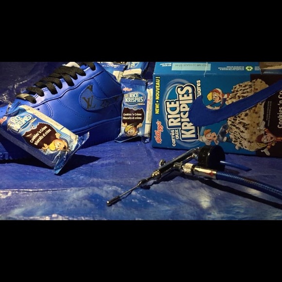 Custom airforce 1s - Picture 2 of 2